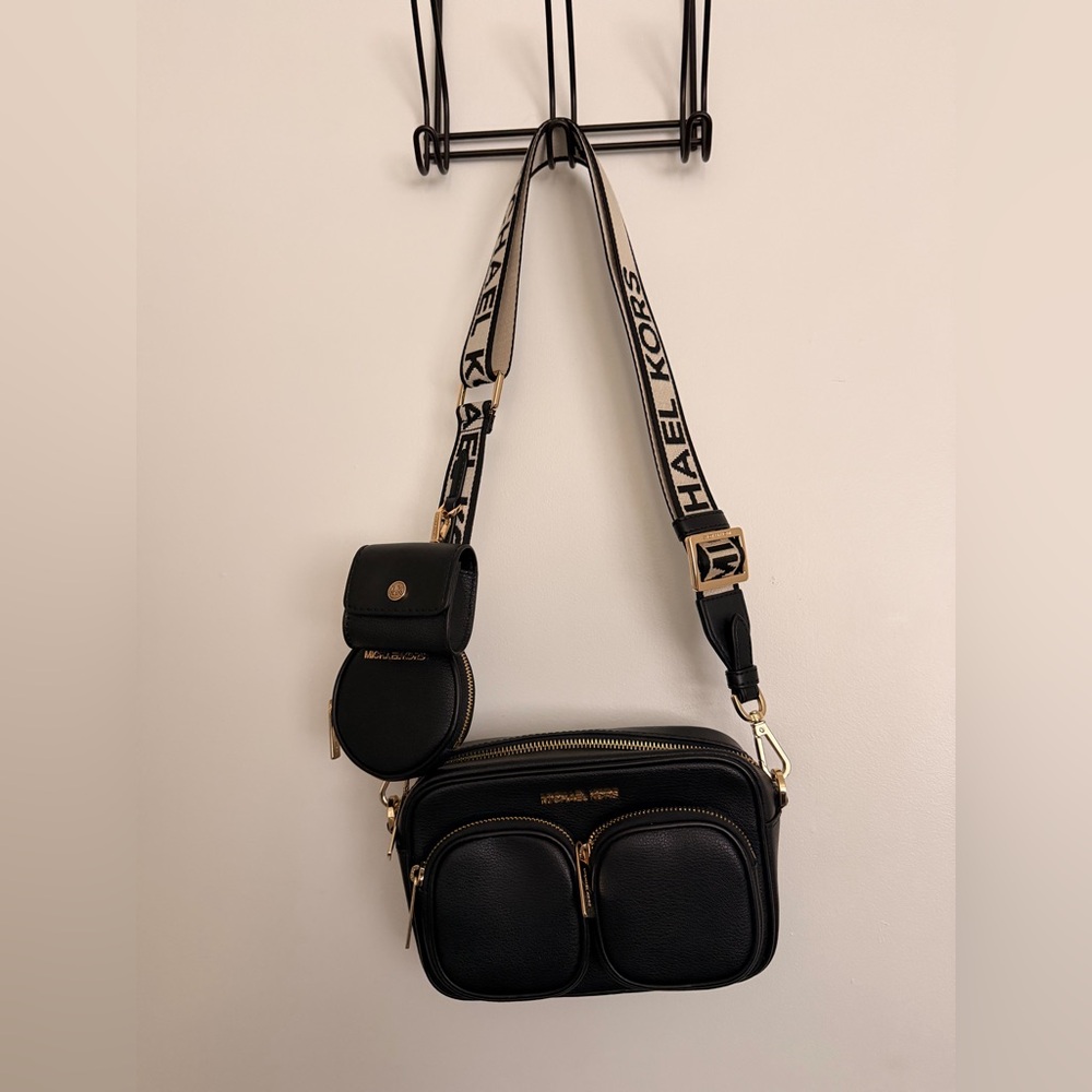 Michael Kors Black Crossbody Bag JET SET